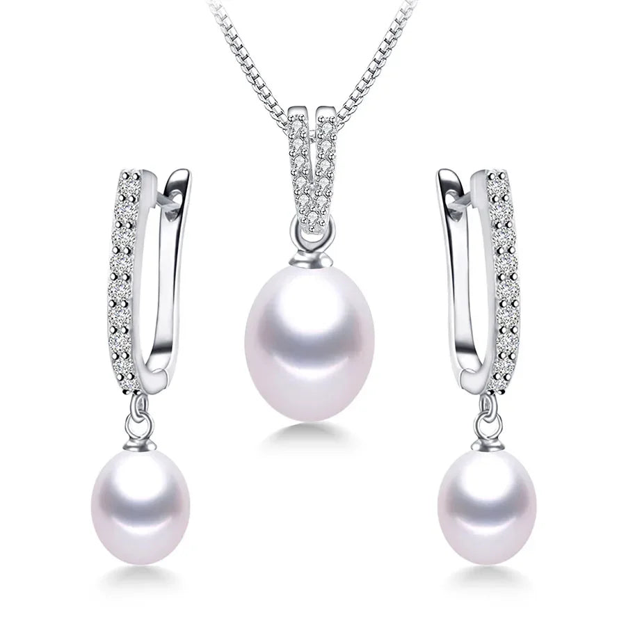 Horseshoe Freshwater Pearl Earrings & Necklace Jewelry Set - White